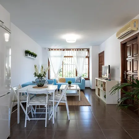 Apartment Next To The Puerto Rico (Gran Canaria)